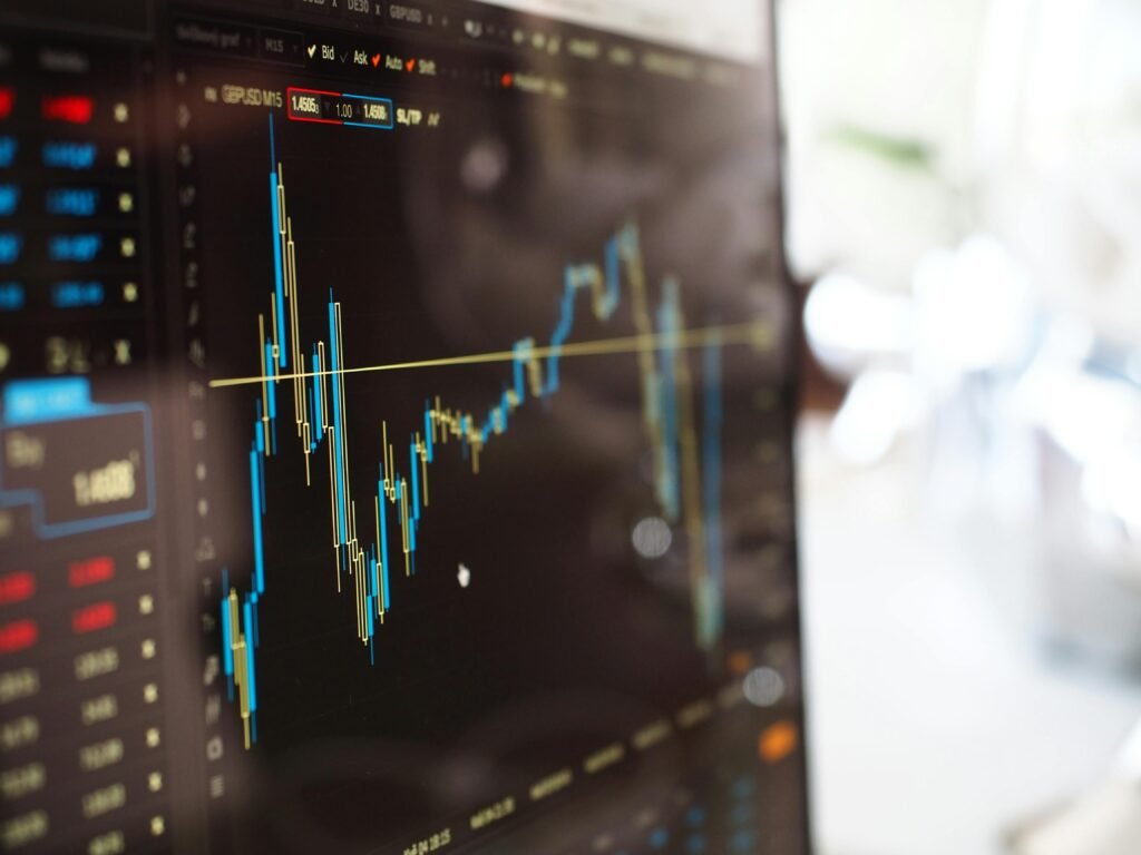 Carnival (CCL) Stock Analysis